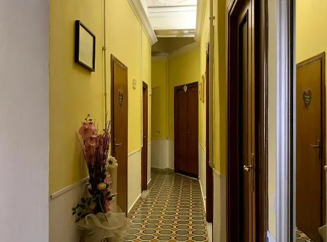 Glam Sm Maggiore 4* Roma